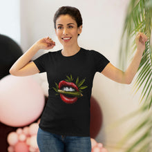 Load image into Gallery viewer, Women's Lips Triblend Tee